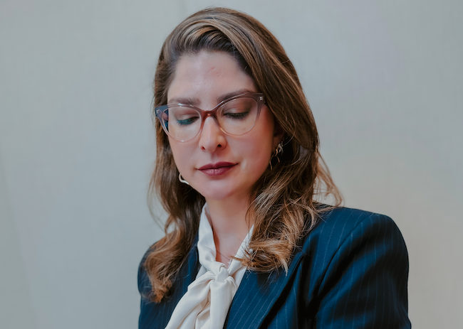 Dra. Denise Torejane é Referência em Cirurgias de Mama com Foco em Bem-Estar, Harmonia e Resultado Natural
